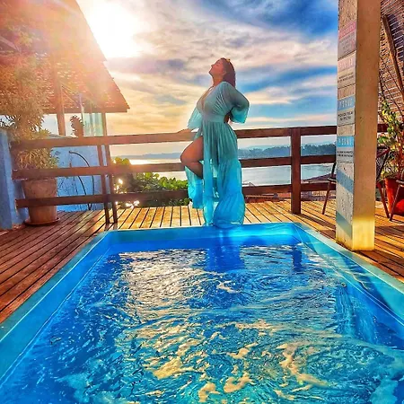 Pousada Marambaia Café - Praiana, econômica, Com café da manhã, piscina e hidromassagem ao ar livre - Frente para o mar-3